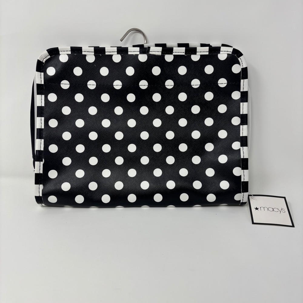 Macy's‎ NWT Black White Travel Toiletry Makeup Bag Cosmetic Pouch Organizer